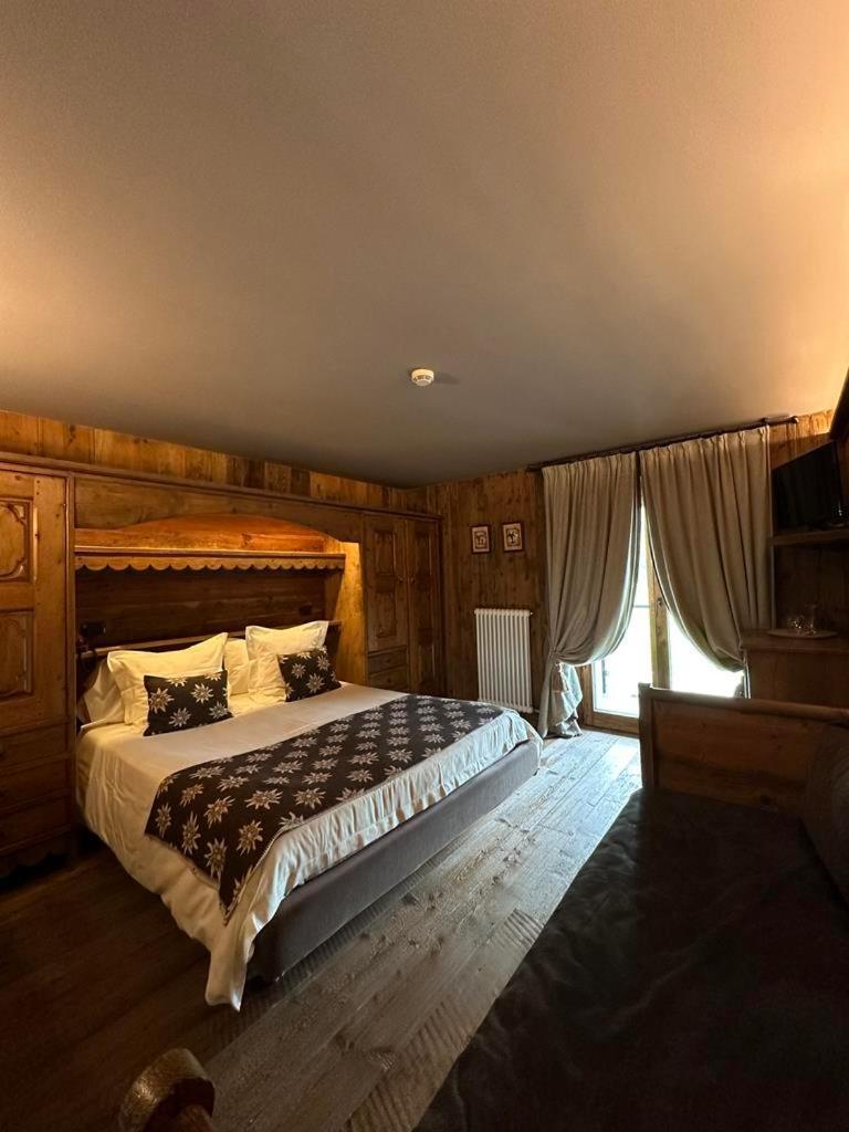 La Madonnina Del Gran Paradiso Wellness Hotel Cogne Buitenkant foto